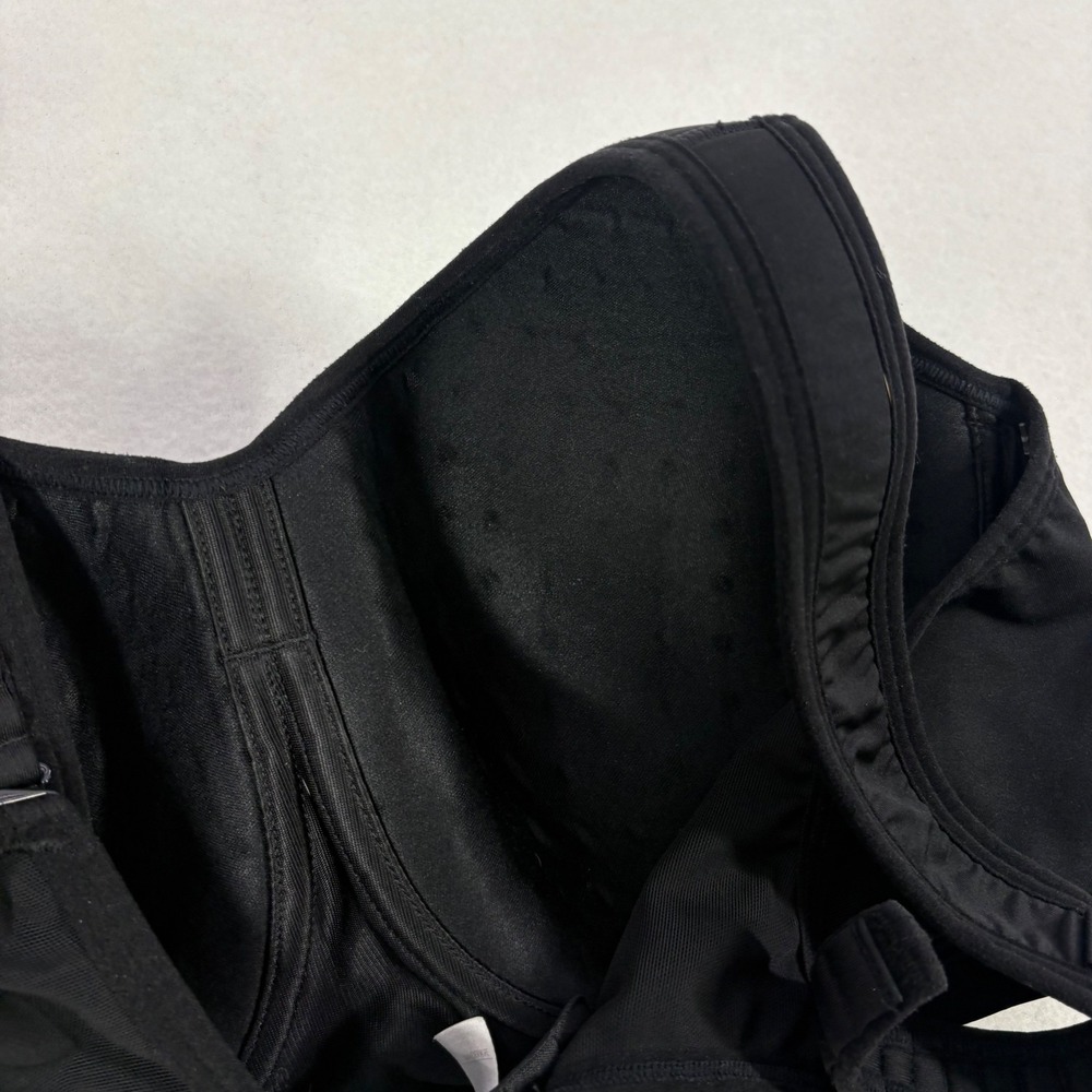 Livi Active Sports Bra Womens 38D Black Excellent Underwire High Impact Support - Picture 6 of 10